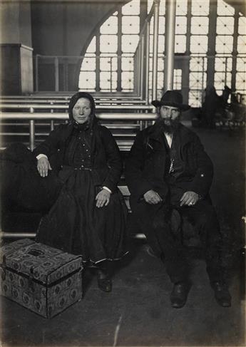 HINE, LEWIS W. (1874-1940) Couple, Ellis Island.